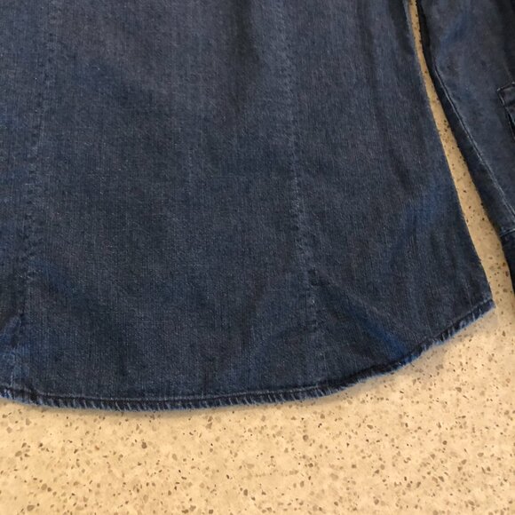 J. Crew Button Up Chambray Shirt 100% Cotton - Picture 11 of 16